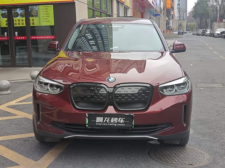 Фото 2 - BMW iX3