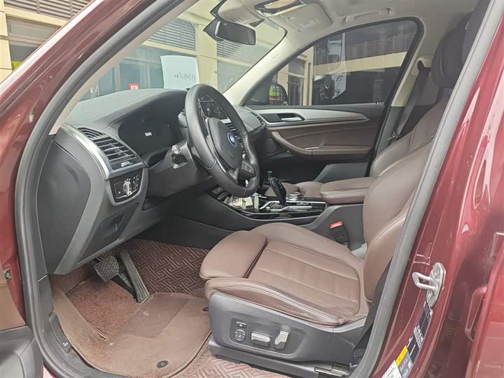 Фото 4 - BMW iX3