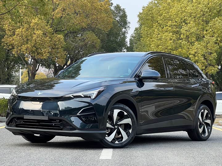 Фото 1 - BAIC Arcfox Alpha T5