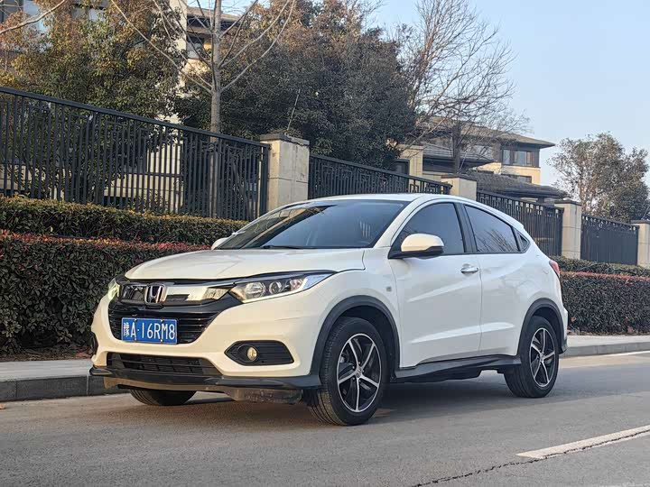 Фото 1 - Honda Vezel