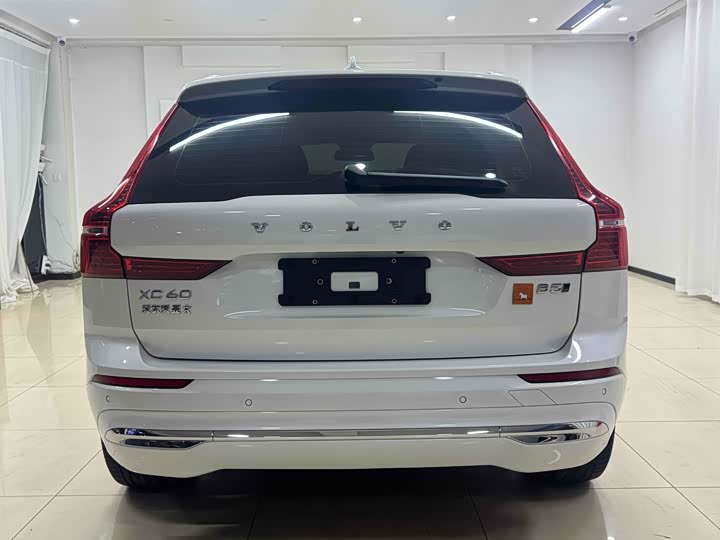 Фото 5 - Volvo XC60