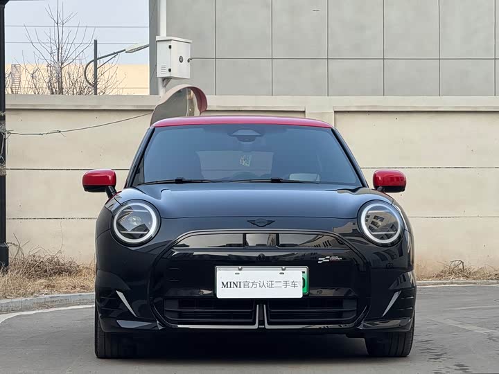 Фото 2 - Mini Cooper