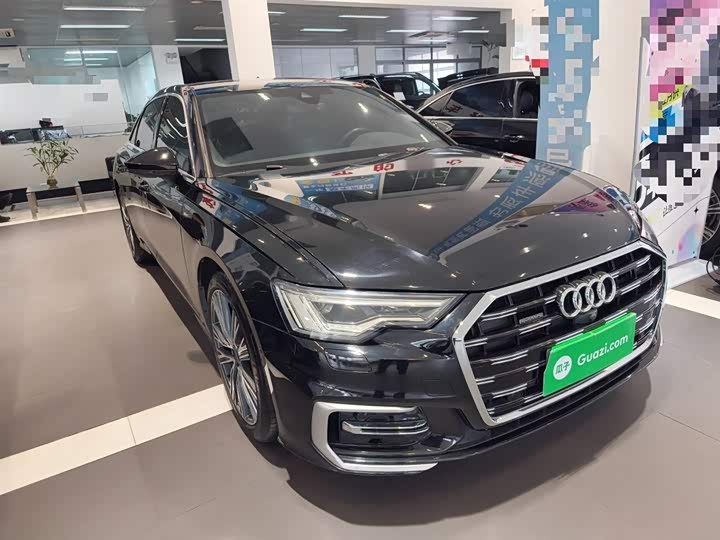 Фото 4 - Audi A6L