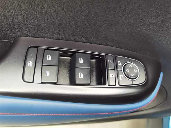 Фото 9 - BYD Dolphin