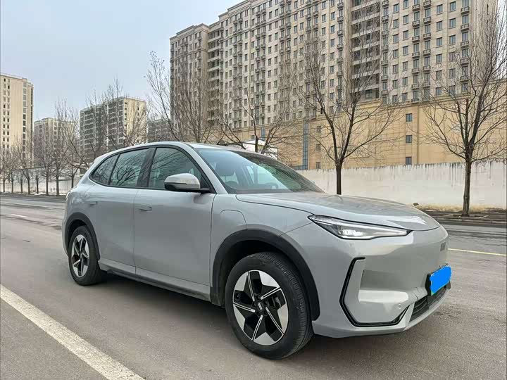 Фото 3 - Geely Galaxy E5