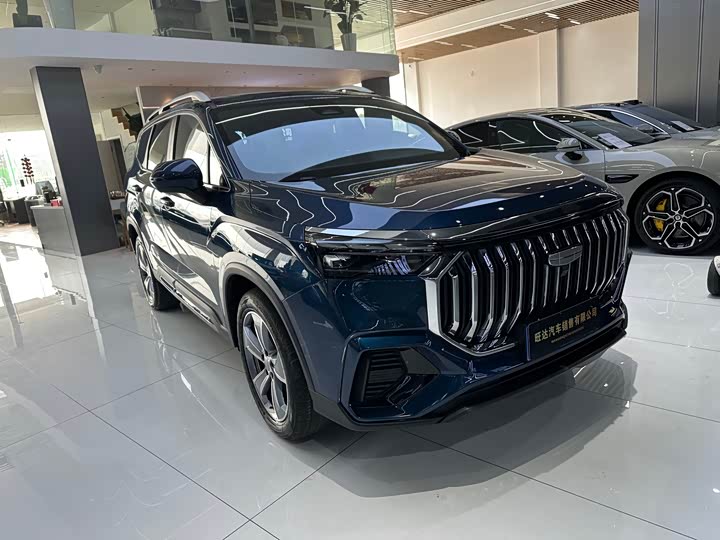 Фото 3 - Geely Okavango L