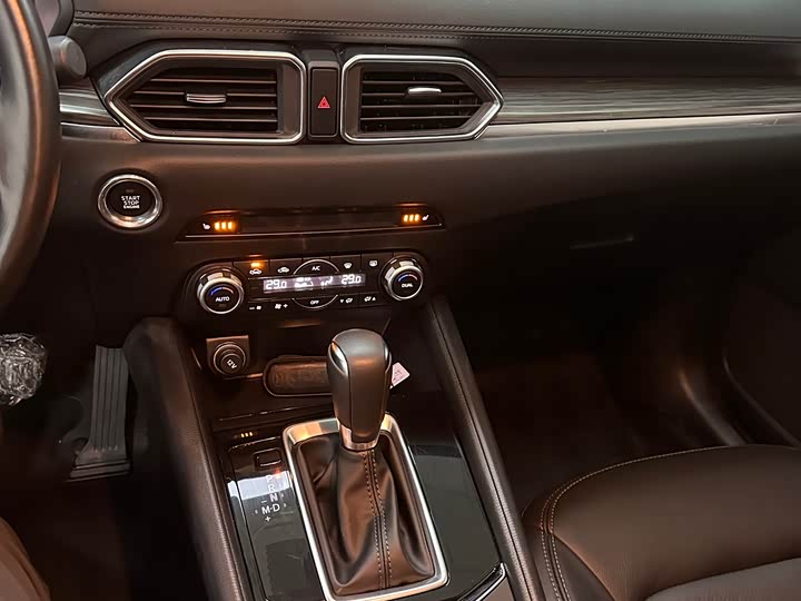 Фото 4 - Mazda CX-5