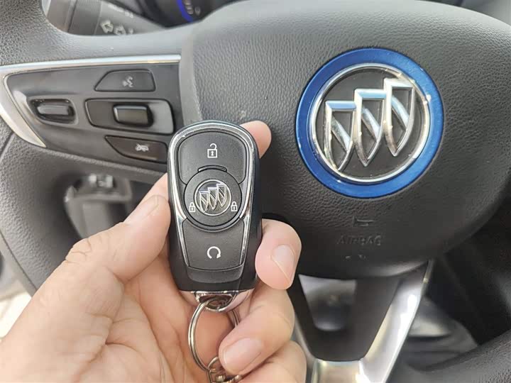 Фото 9 - Buick Velite 6