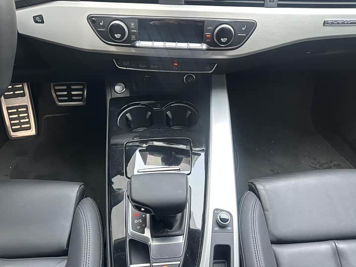 Фото 6 - Audi A5