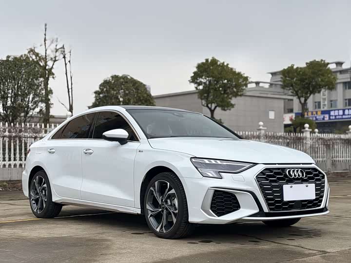 Фото 3 - Audi A3