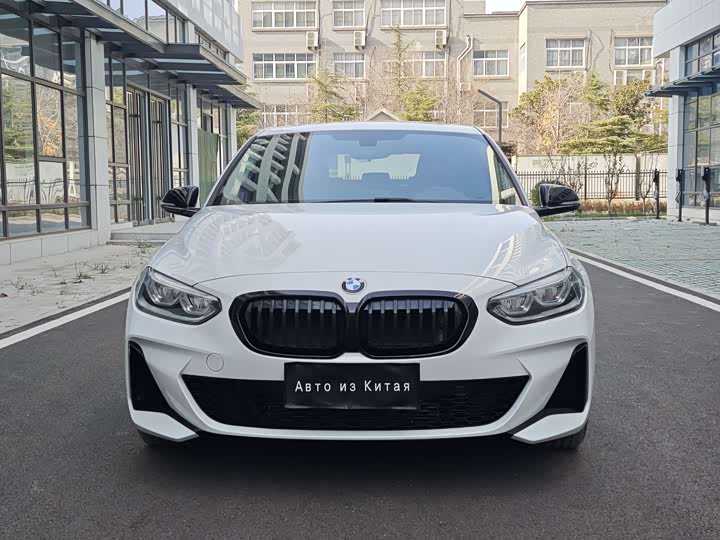 Фото 2 - BMW 1 Series