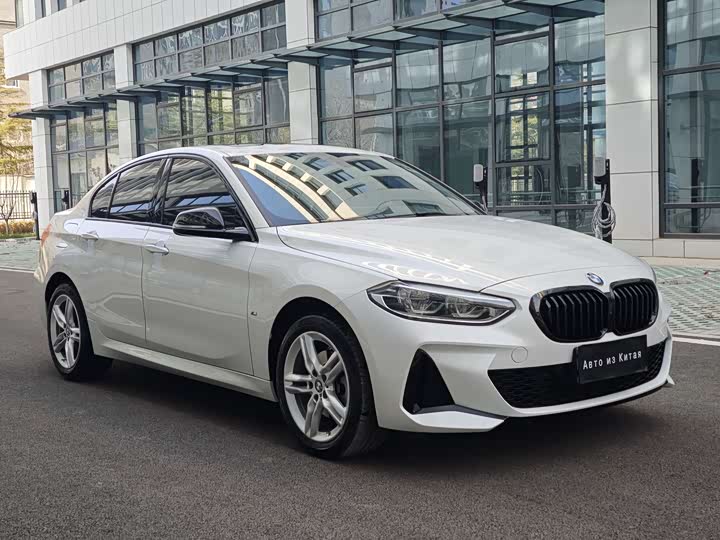 Фото 3 - BMW 1 Series