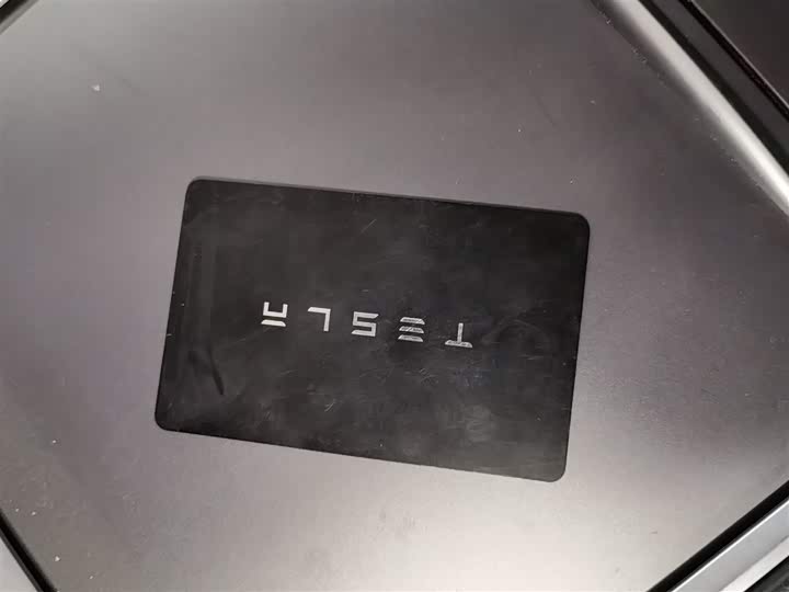 Фото 9 - Tesla Model Y