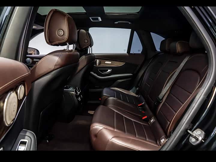 Фото 4 - Mercedes-Benz GLC-Class