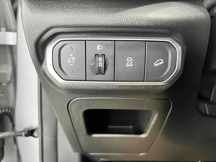 Фото 8 - Haval Chitu