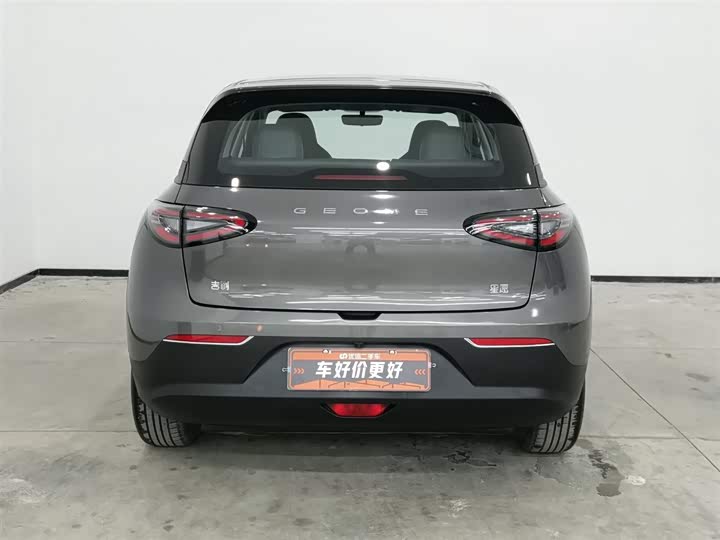 Фото 4 - Geely Galaxy Geome