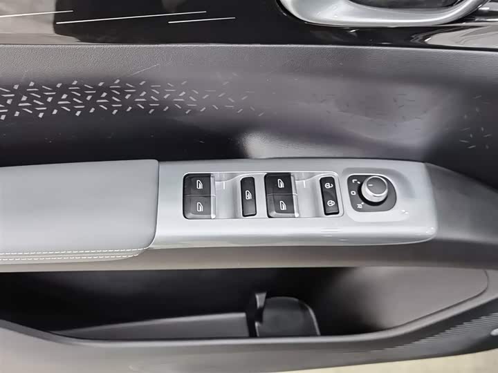 Фото 9 - Geely Galaxy Geome