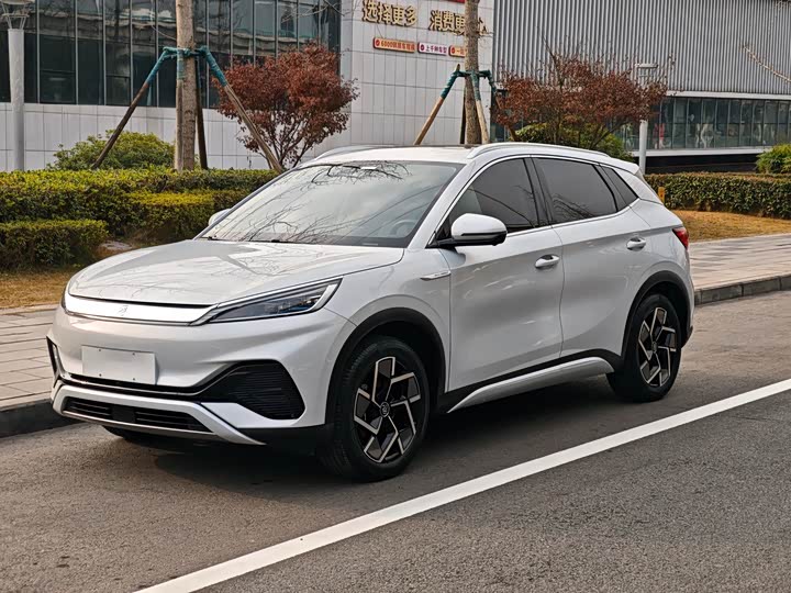 Фото 1 - BYD Yuan Plus