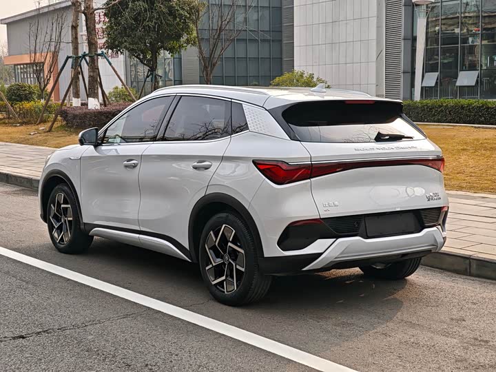 Фото 6 - BYD Yuan Plus