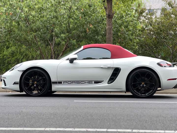 Фото 8 - Porsche 718