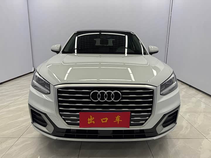Фото 2 - Audi Q2L