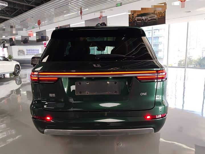 Фото 6 - LiXiang One