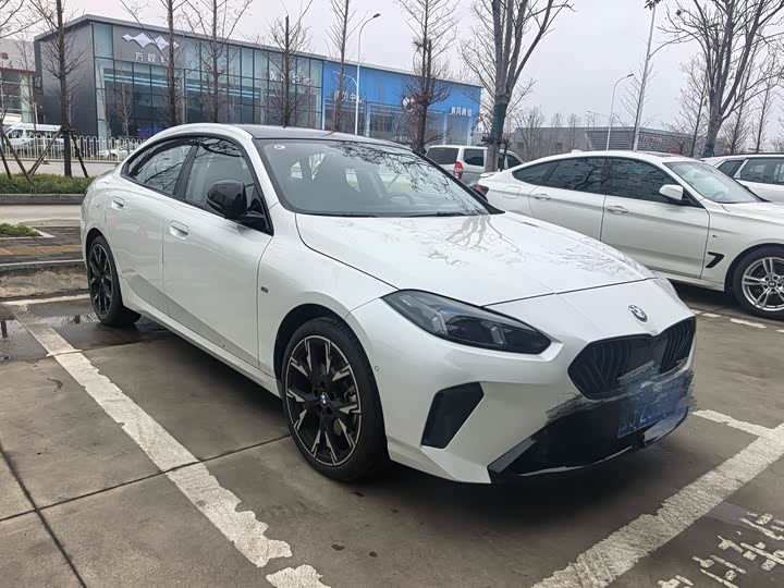 Фото 3 - BMW 2 Series