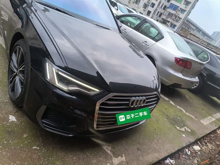 Фото 3 - Audi A6L