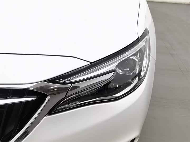 Фото 7 - Buick Excelle GT