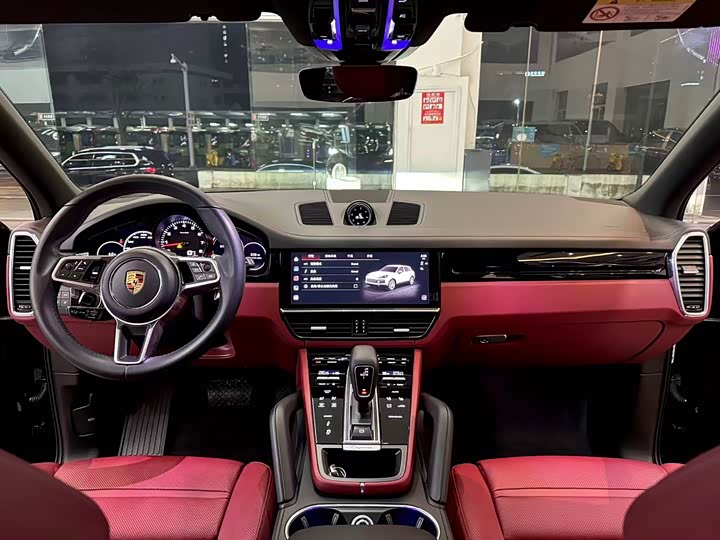 Фото 8 - Porsche Cayenne