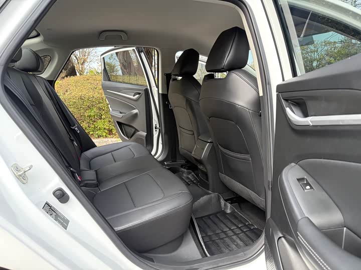 Фото 7 - Changan Eado Plus