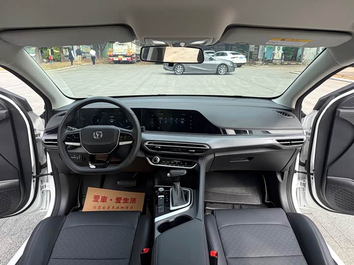 Фото 8 - Changan Eado Plus