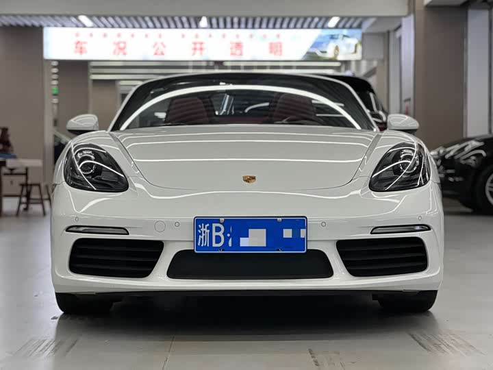 Фото 2 - Porsche 718