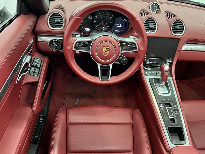 Фото 4 - Porsche 718