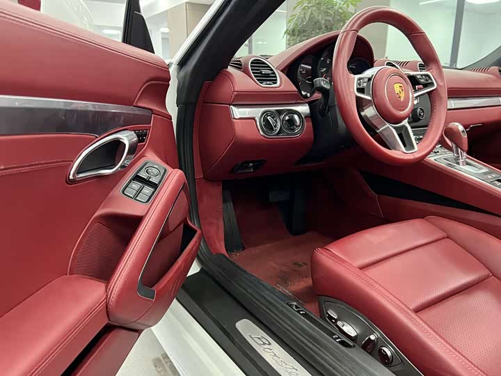 Фото 7 - Porsche 718