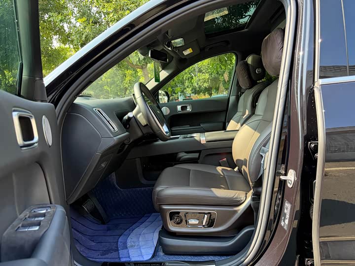 Фото 7 - LiXiang L9