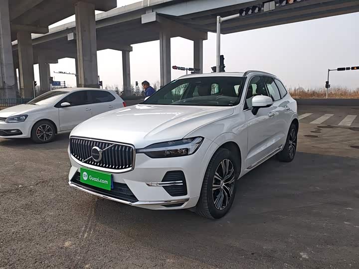 Фото 1 - Volvo XC60