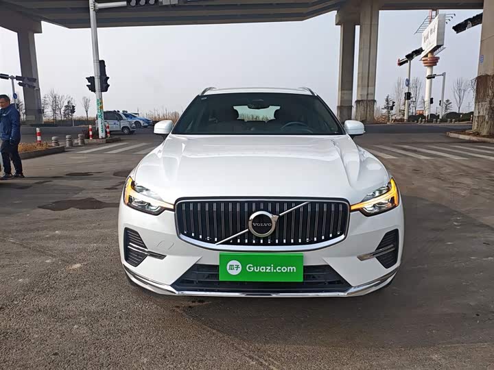 Фото 3 - Volvo XC60