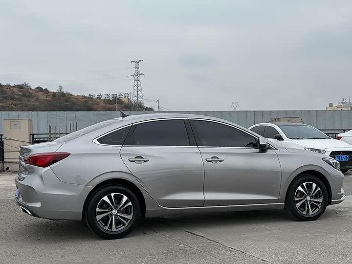 Фото 4 - Changan Eado Plus