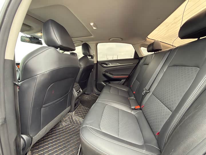 Фото 6 - Changan Eado Plus