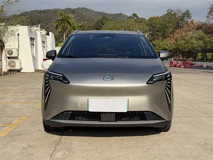 Фото 2 - GAC Aion Y