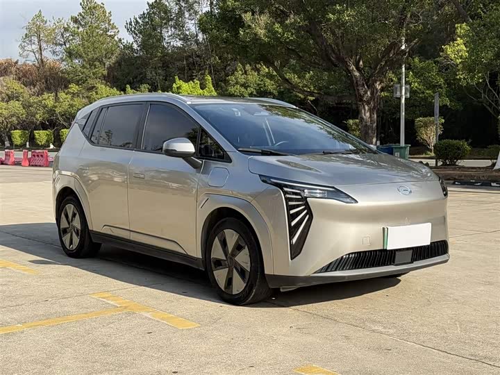 Фото 3 - GAC Aion Y