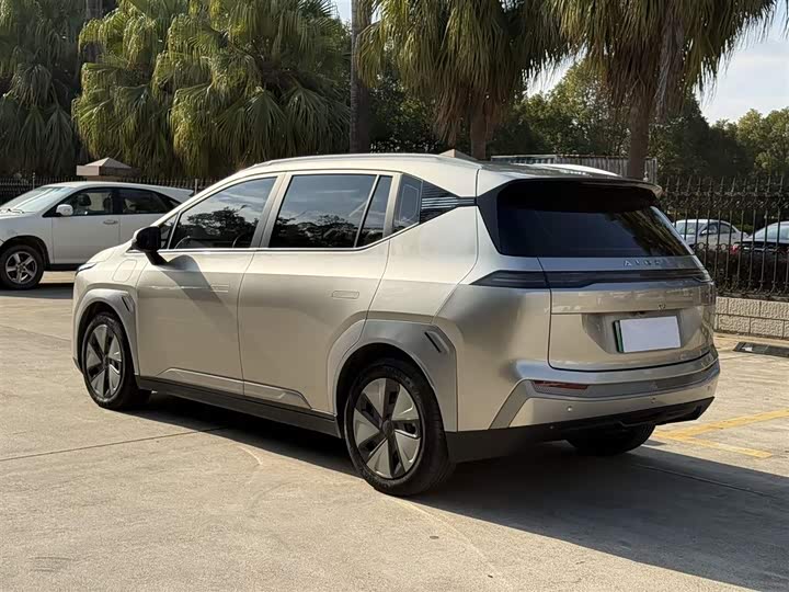 Фото 9 - GAC Aion Y