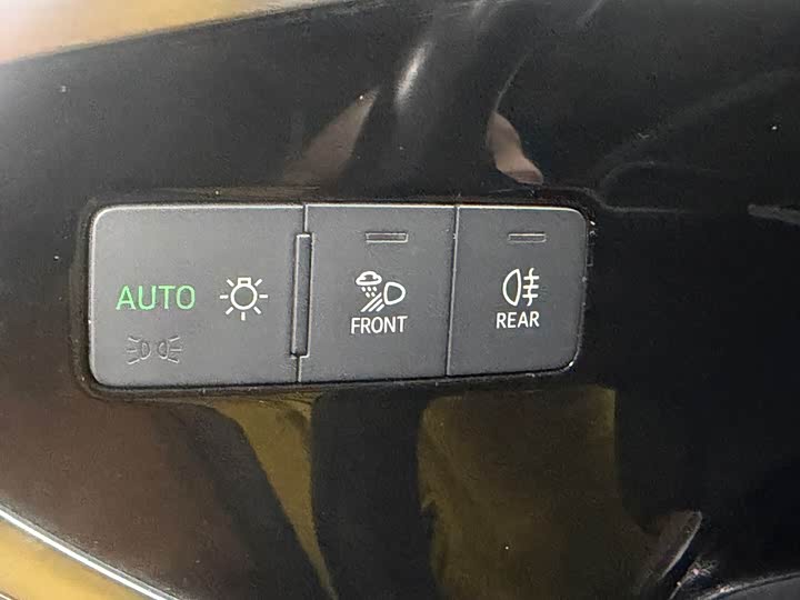 Фото 9 - Audi Q3