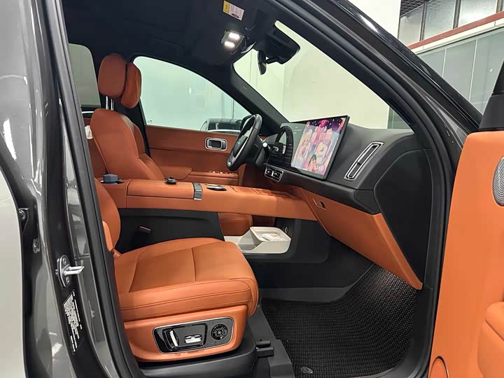 Фото 9 - LiXiang L8