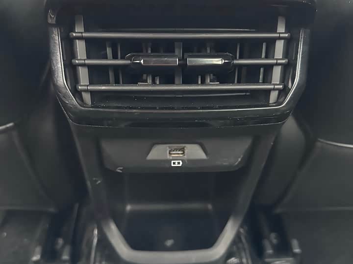 Фото 7 - MG Motor 5 Scorpio