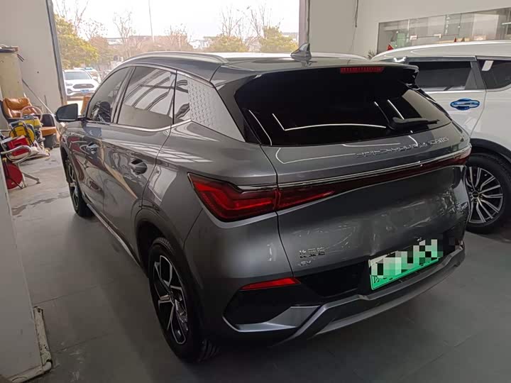 Фото 5 - BYD Yuan Plus