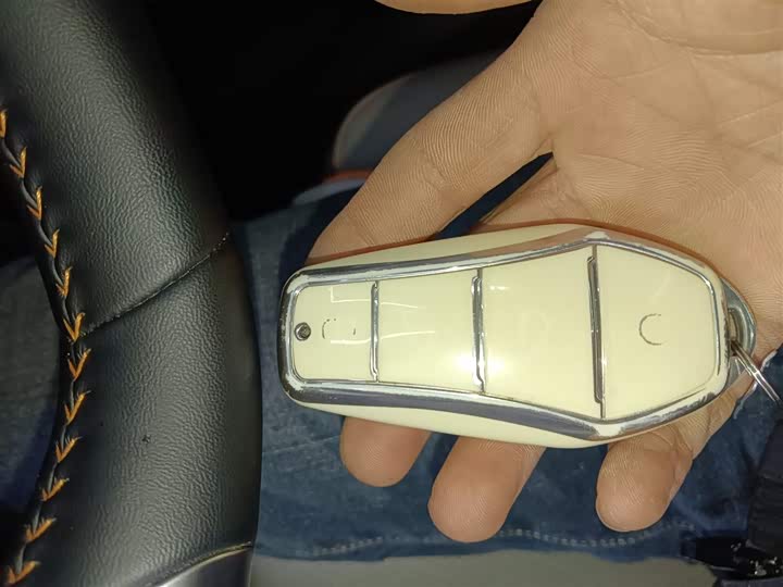 Фото 9 - BYD Yuan Plus