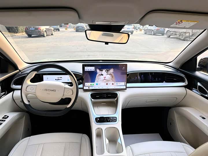 Фото 6 - Geely Galaxy Geome