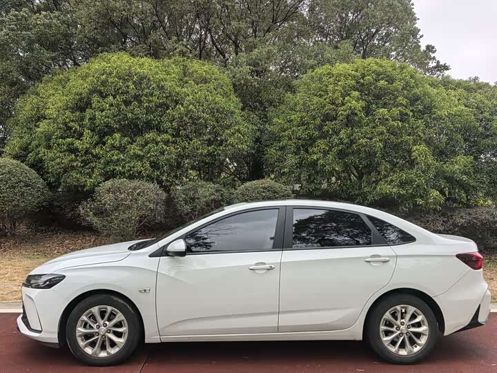 Фото 3 - Chevrolet Monza